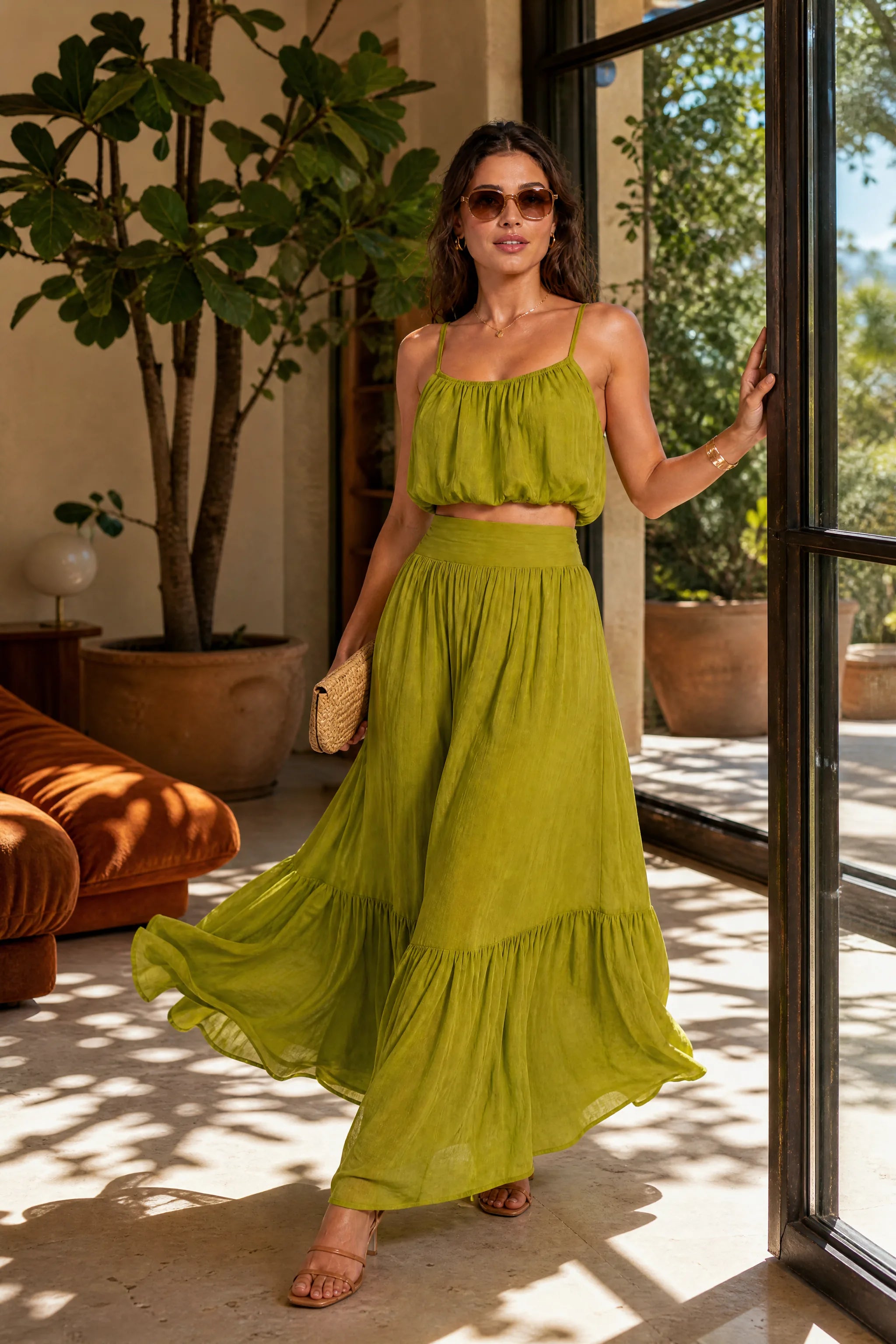 Ensemble jupe longue fines bretelles | Photo lifestyle | Lounelle Paris