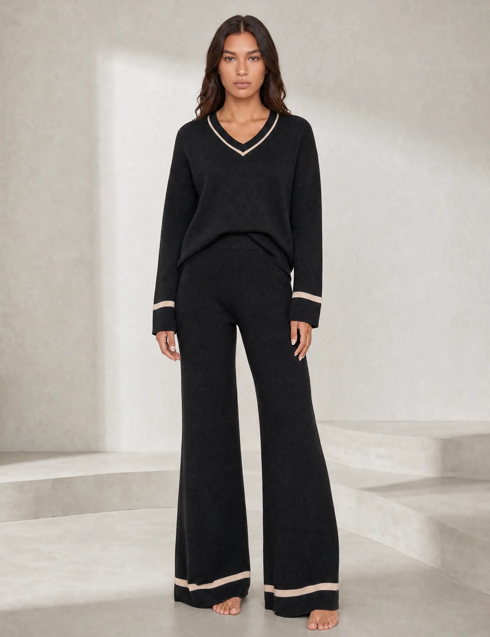 Ensemble pantalon noir bordures contrastées | Lounelle Paris