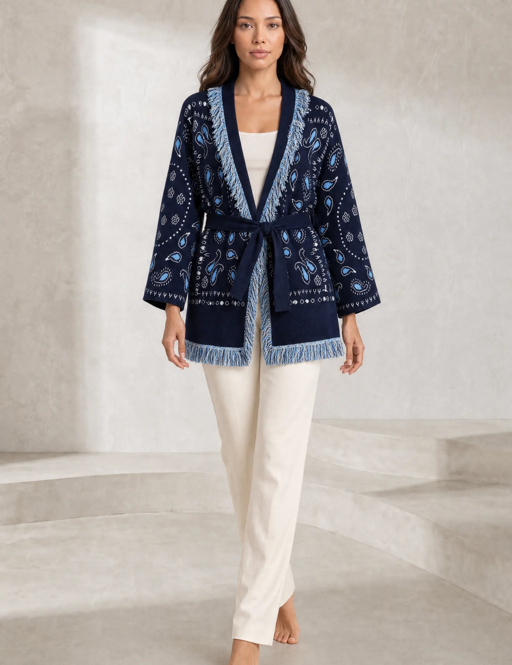 Gilet bleu marine col V franges | Lounelle Paris