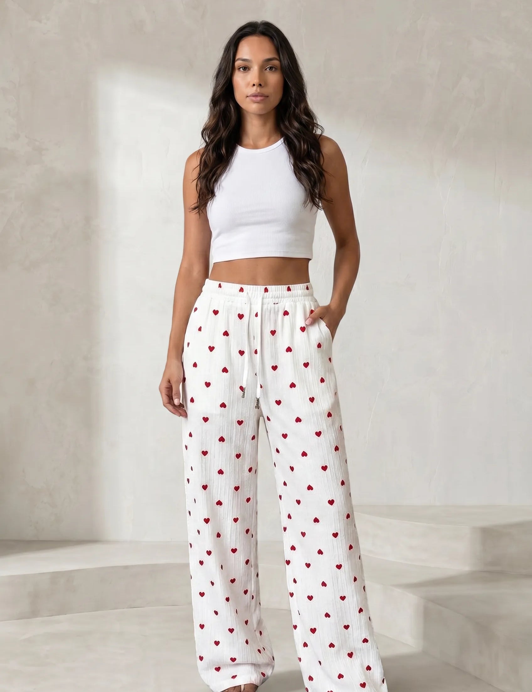 Pantalon blanc taille haute imprimé cœurs | Lounelle Paris