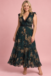 Robe longue fleurie vert foncé à col V et volants | Porté sur une autre silhouette | Lounelle Paris