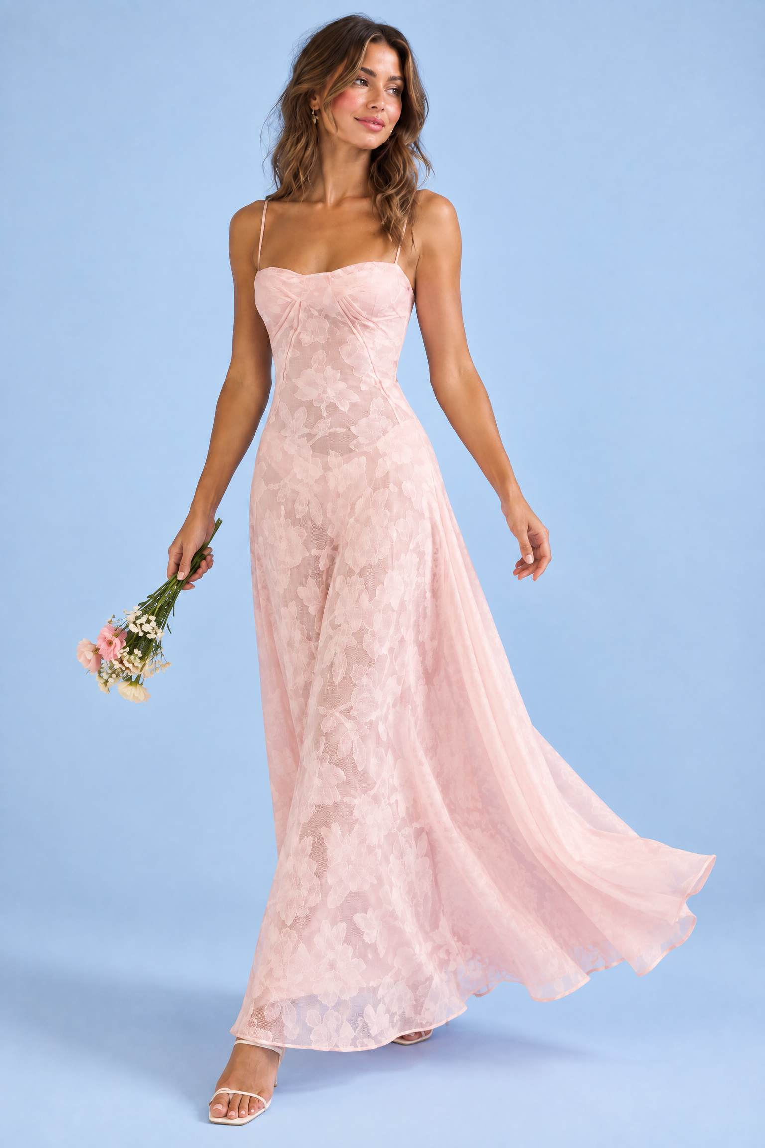 Robe longue fleurie rose | Vue en mouvement | Lounelle Paris