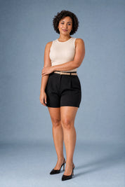 Short noir taille haute jambe large | Porté sur une autre silhouette | Lounelle Paris