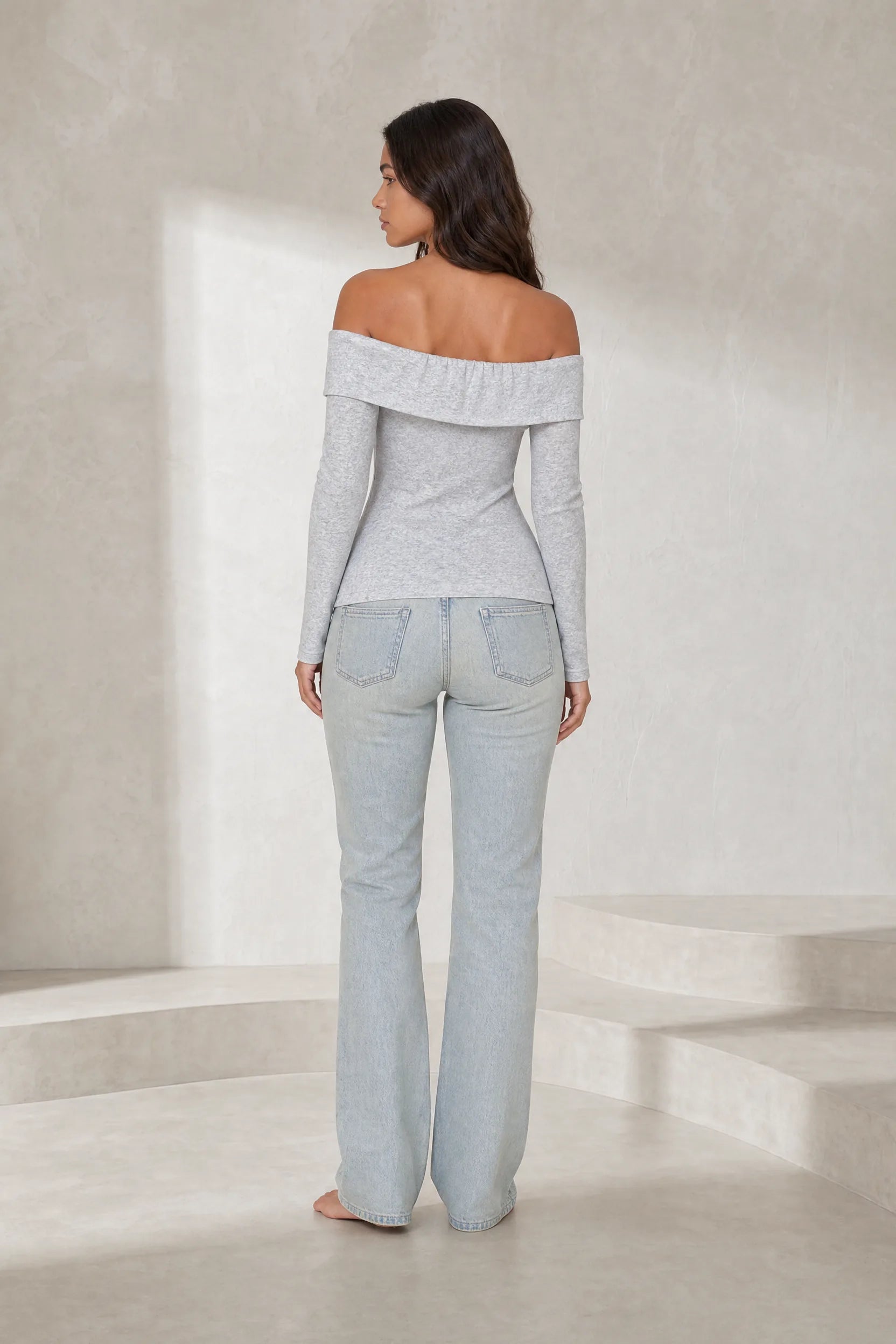 Top gris clair épaules dénudées manches longues | Lounelle Paris